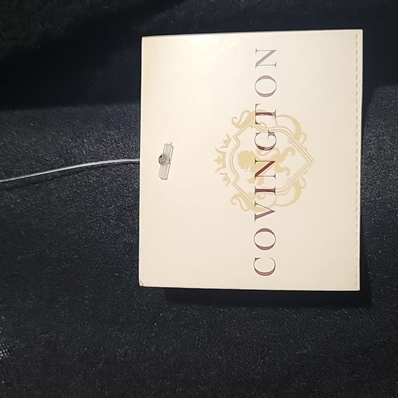 Black Fleece - Picture 3 of 4